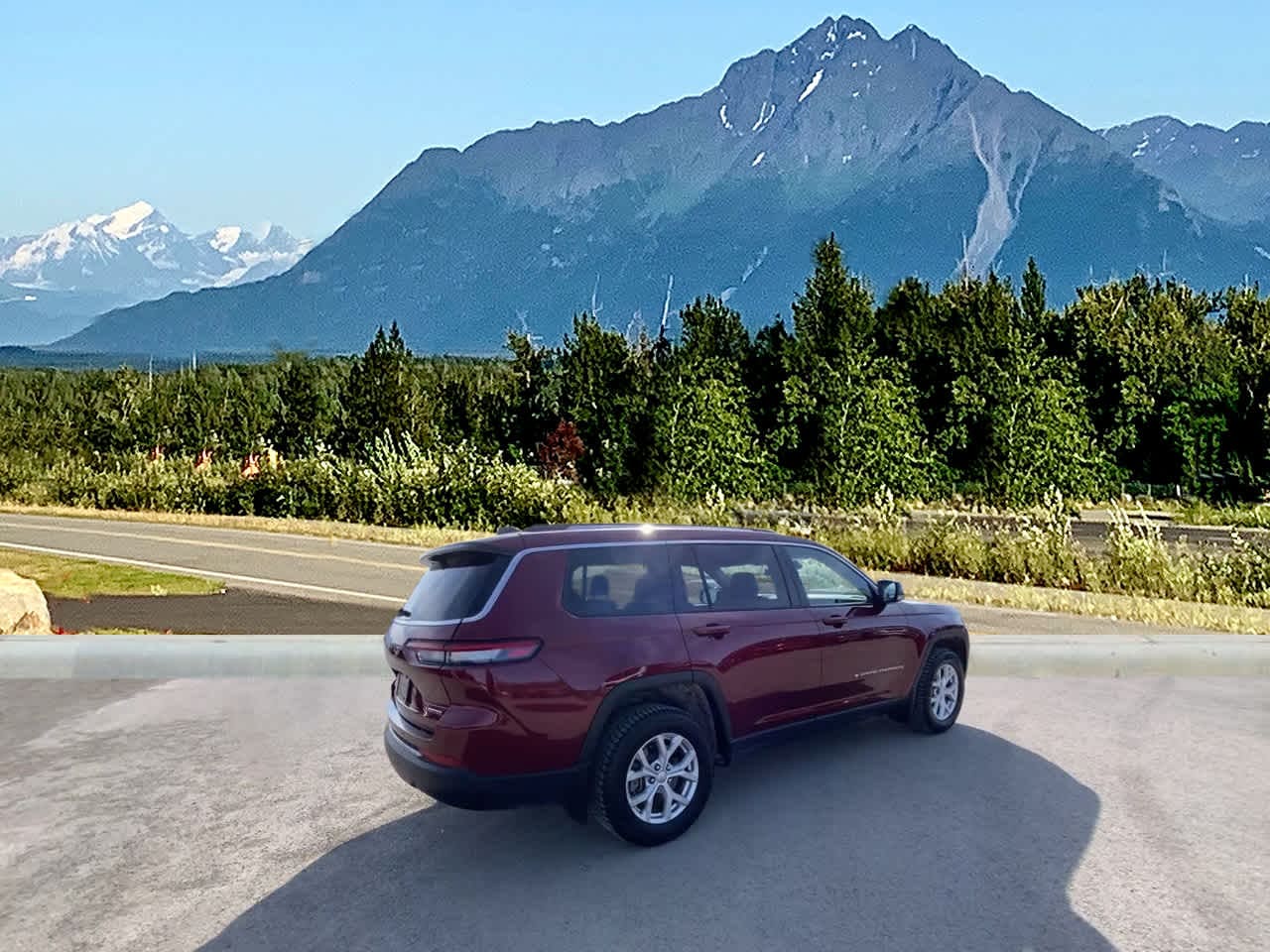 Thumbnail: 2023 Jeep Grand Cherokee - 5