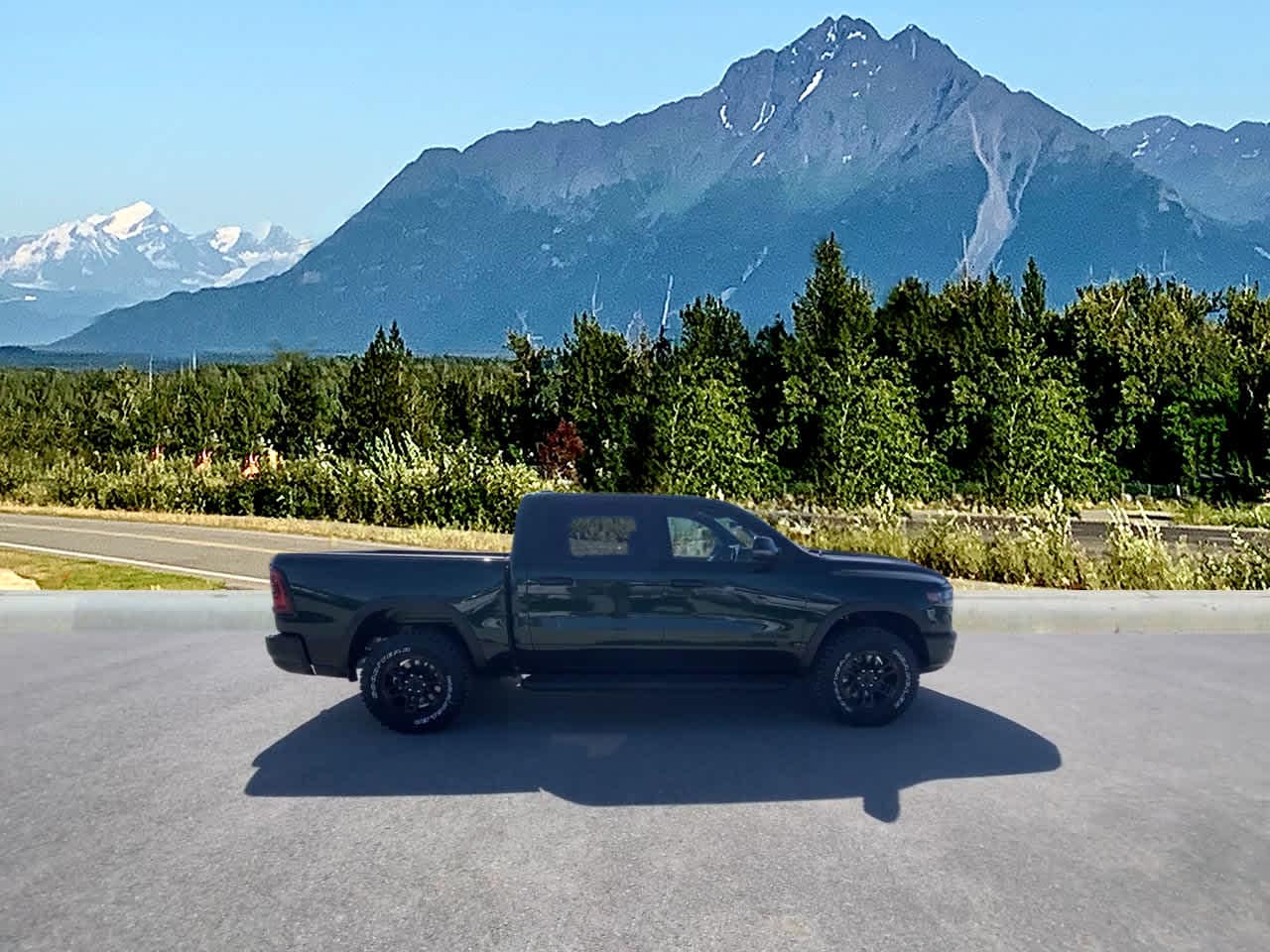 Thumbnail: 2026 RAM 1500 - 6
