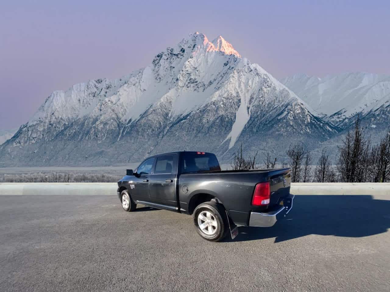 Thumbnail: 2022 RAM 1500 Classic - 4