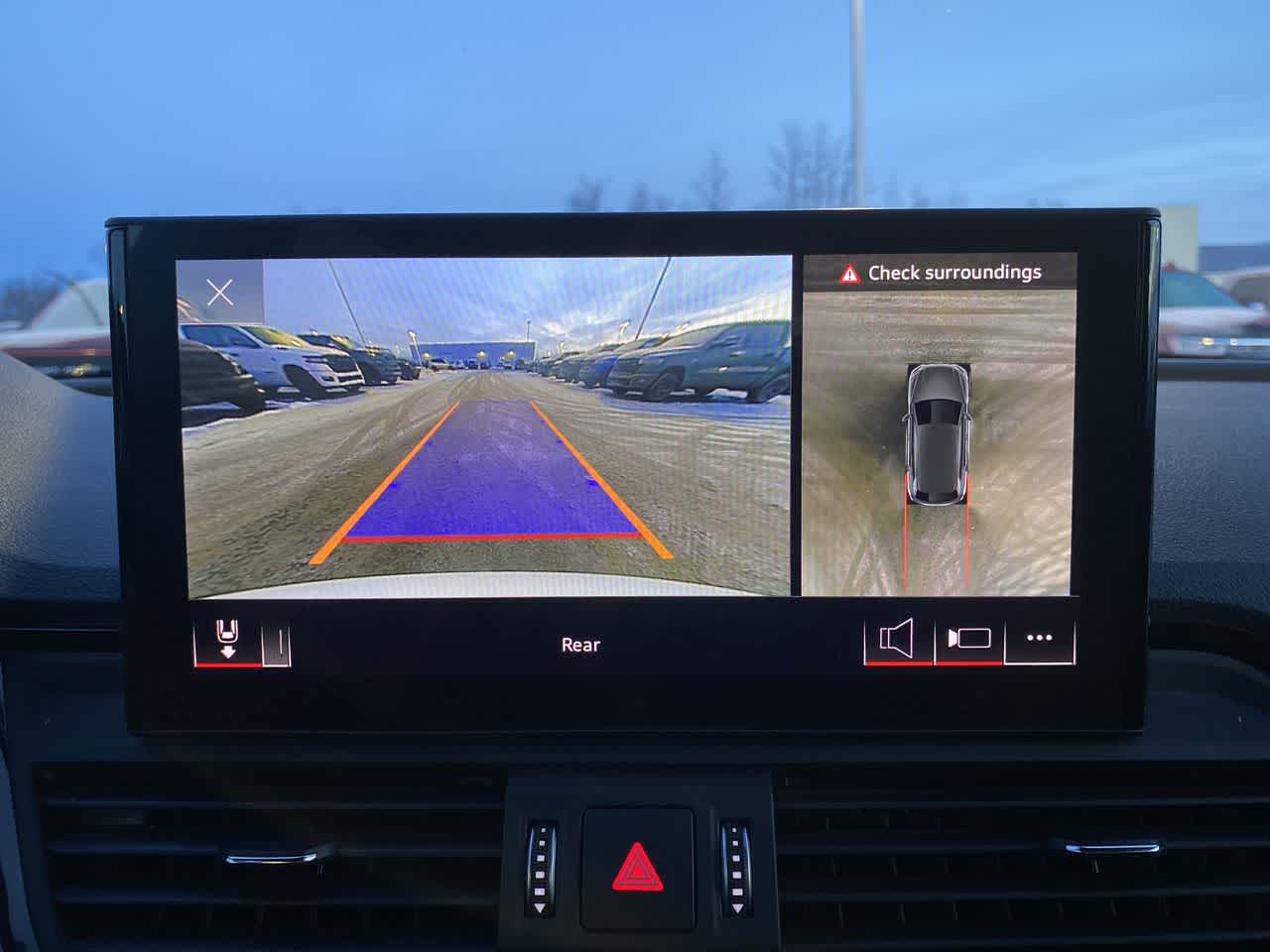 Thumbnail: 2023 Audi Q5 - 17