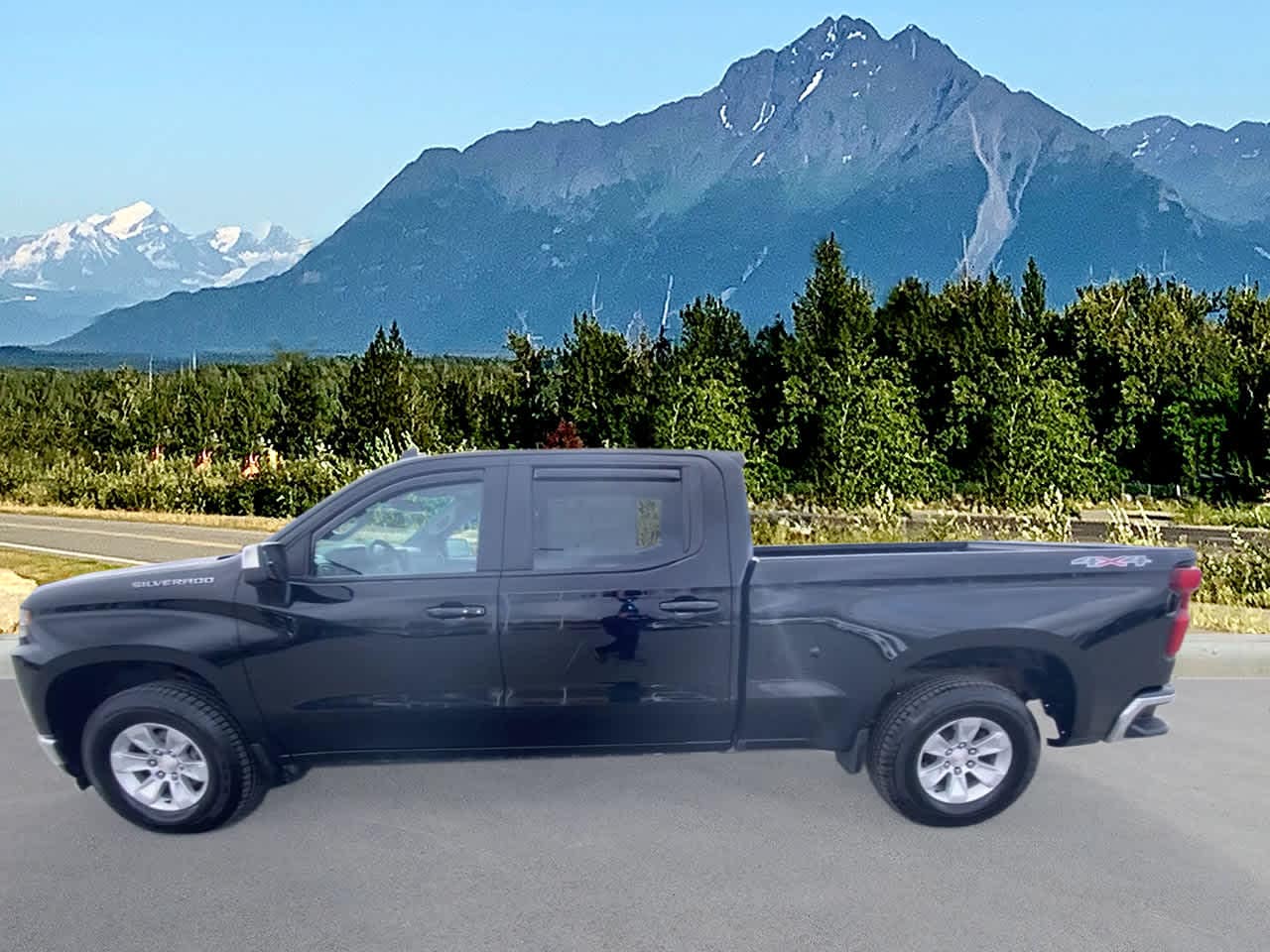 Used 2020 Chevrolet Silverado 1500 LT with VIN 3GCUYDED3LG354754 for sale in Wasilla, AK