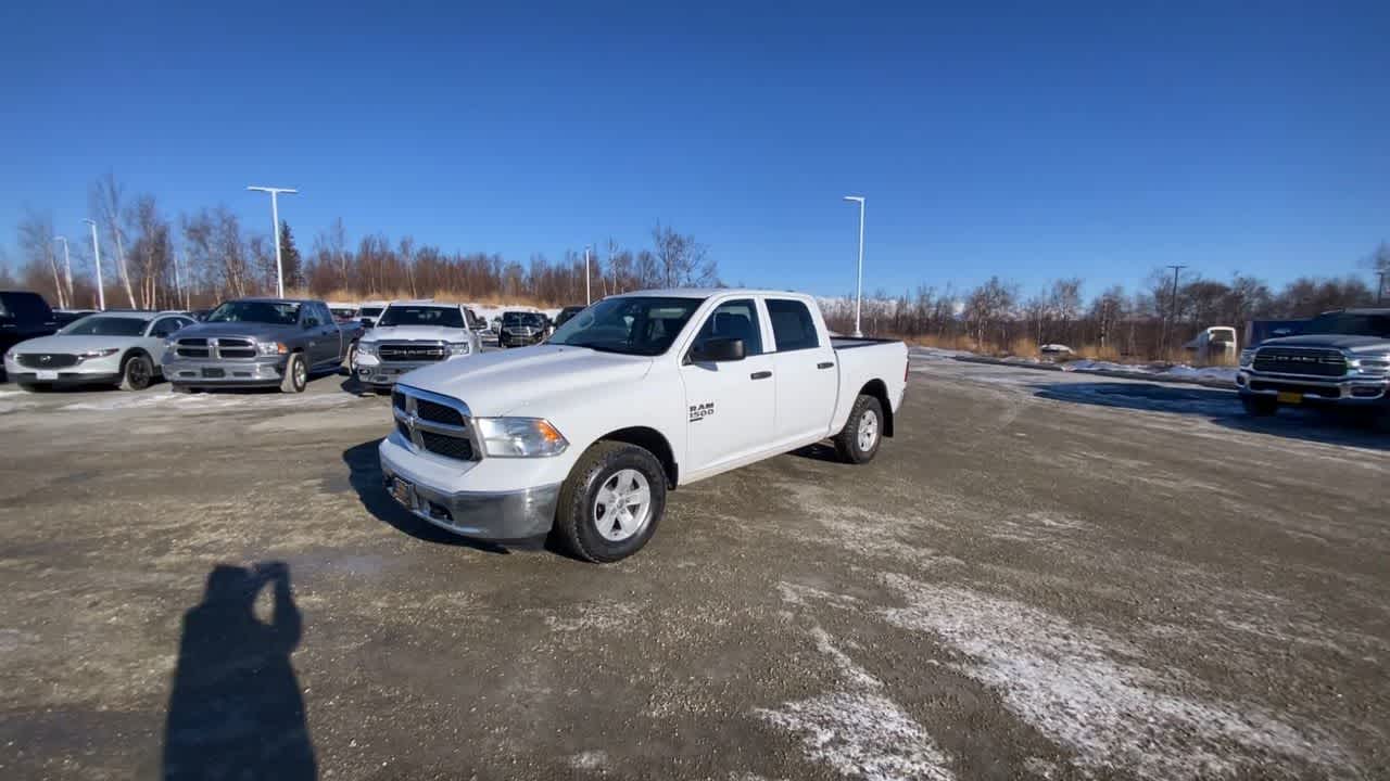 Thumbnail: 2022 RAM 1500 Classic - 9