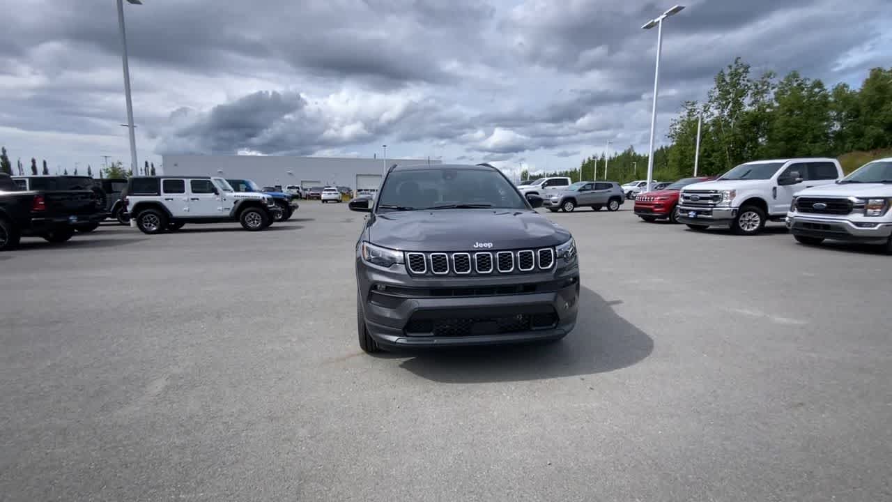 Thumbnail: 2024 Jeep Compass - 8