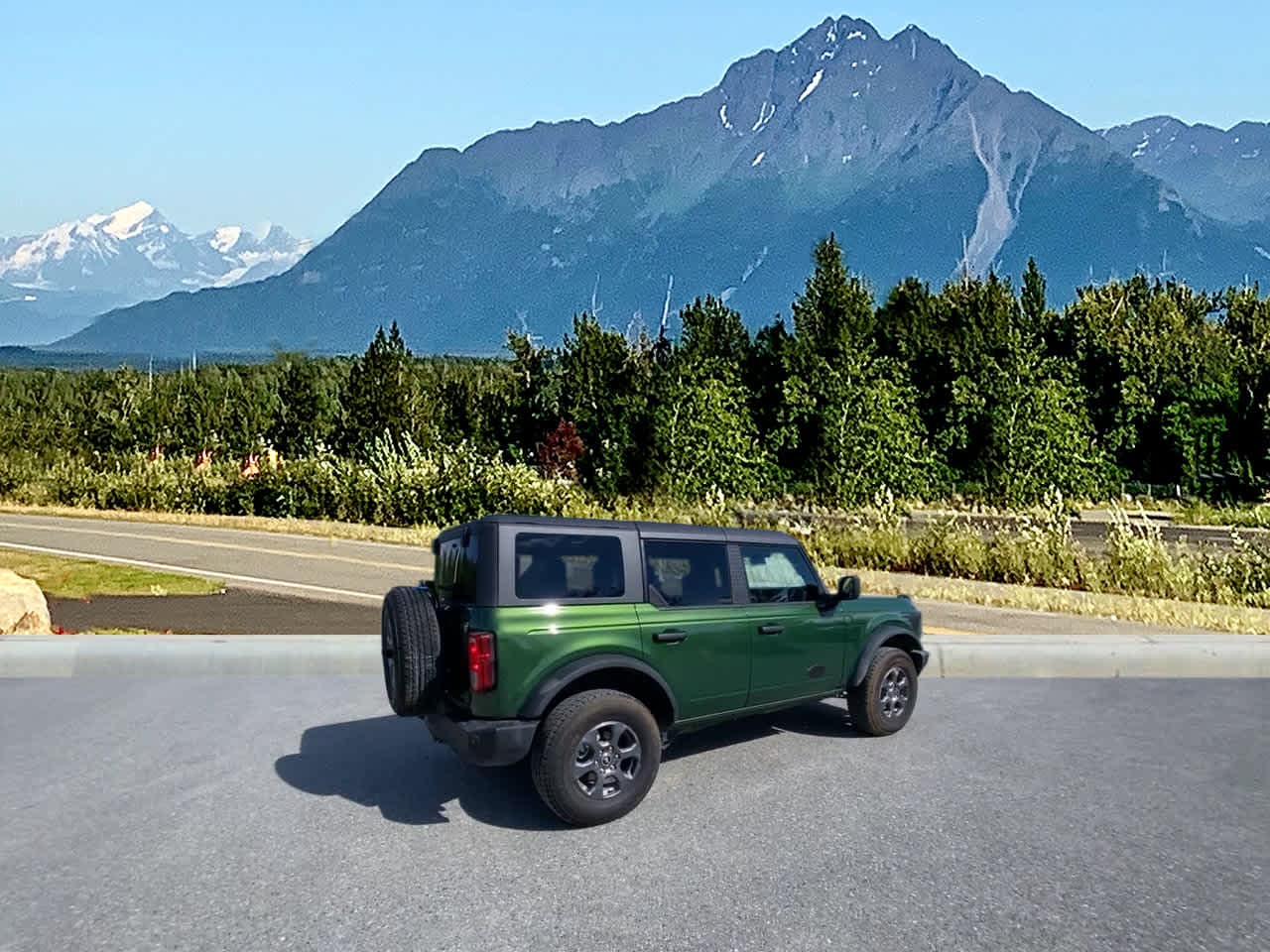 Thumbnail: 2025 Ford Bronco - 5