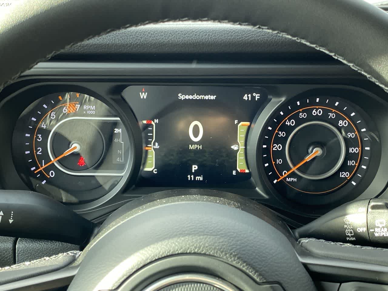 Thumbnail: 2025 Jeep Wrangler - 15