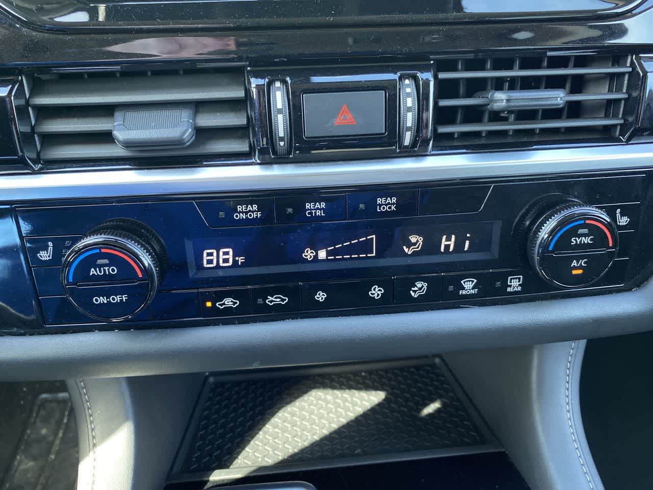 Thumbnail: 2024 Nissan Pathfinder - 19