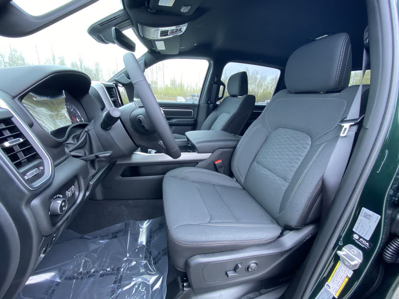 Thumbnail: 2026 RAM 1500 - 11