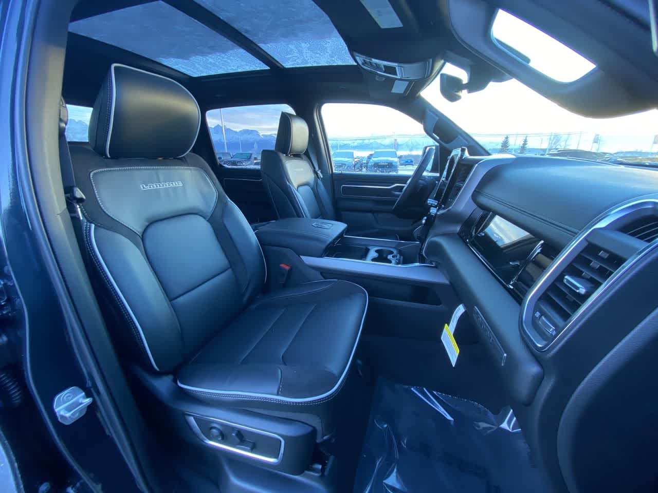 Thumbnail: 2026 RAM 1500 - 26