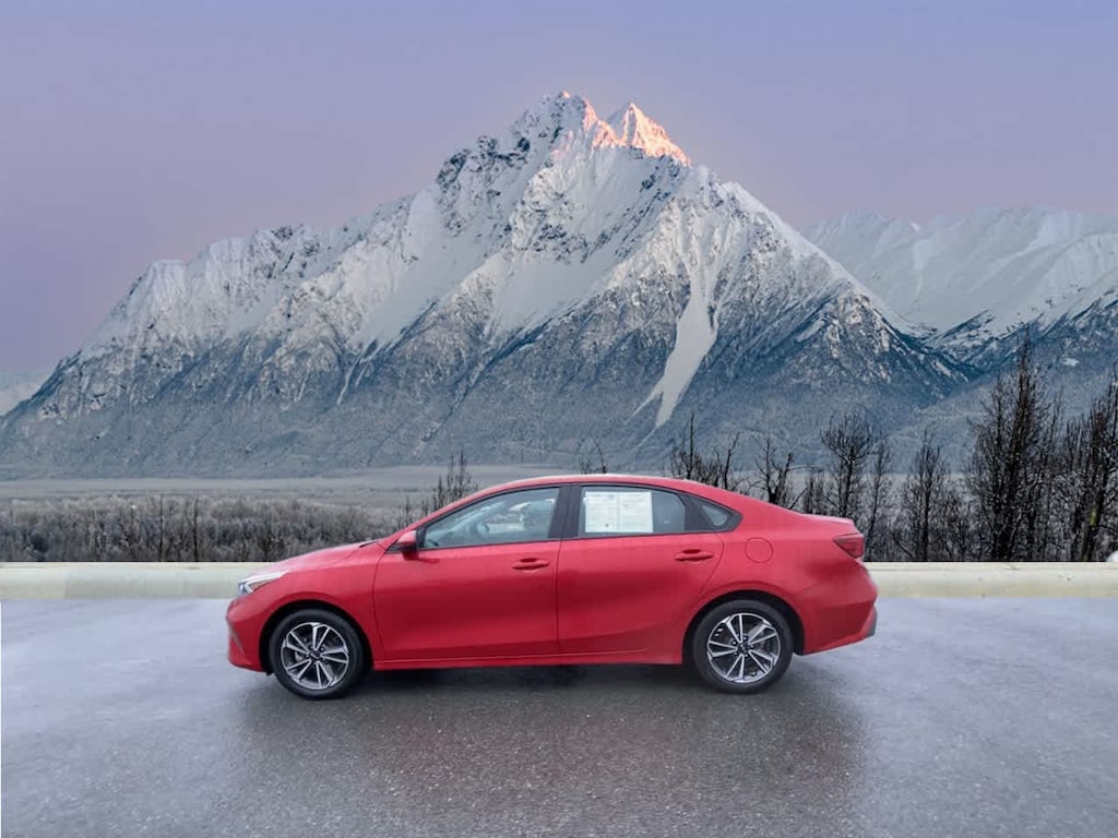 Used 2023 Kia Forte LXS Sedan