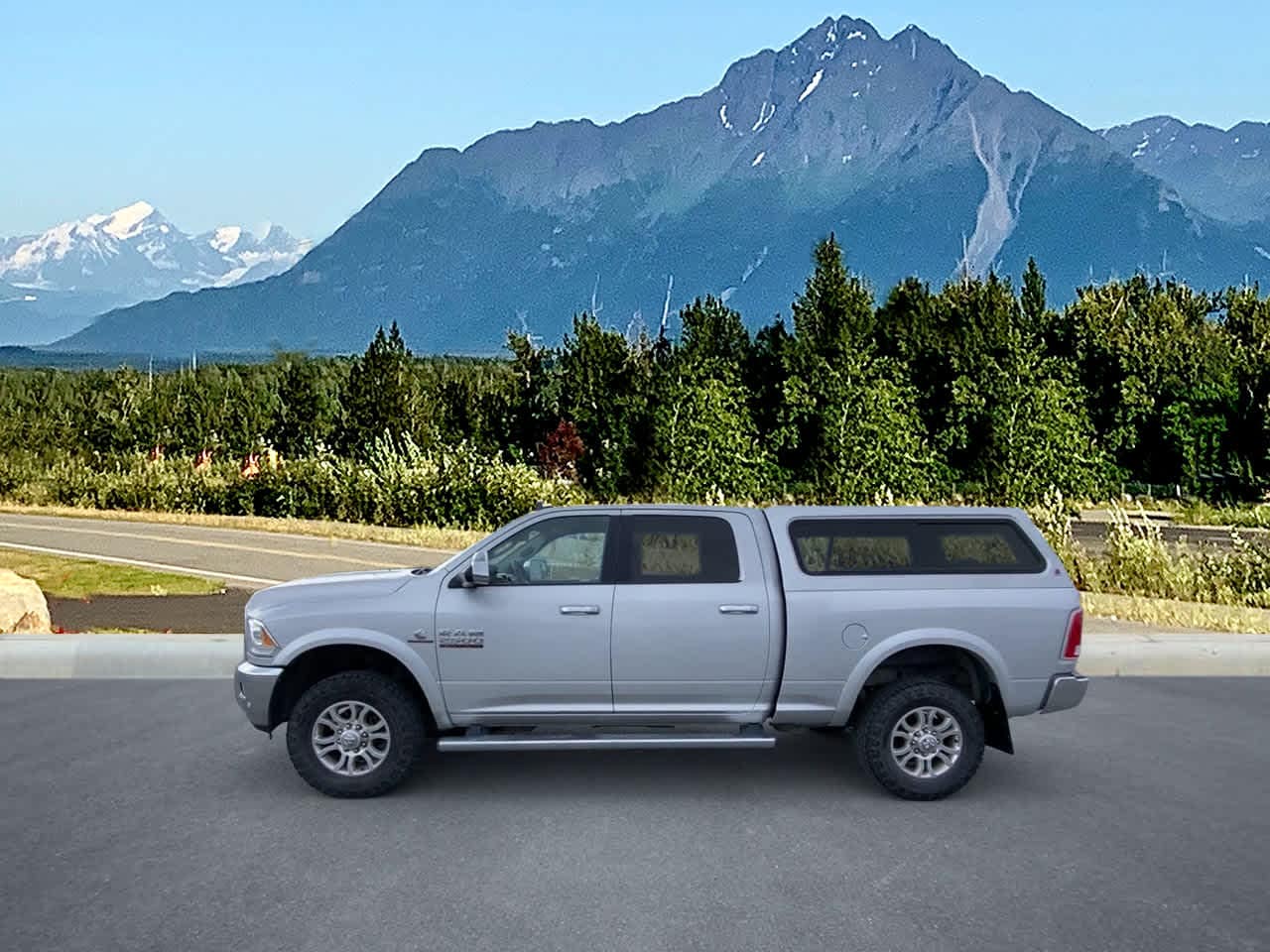 Used 2017 RAM Ram 2500 Pickup Laramie with VIN 3C6UR5FL1HG737891 for sale in Wasilla, AK