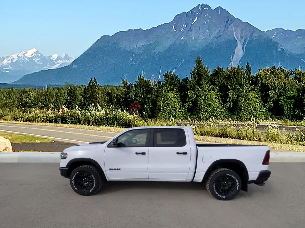 Thumbnail: 2026 RAM 1500 - 2