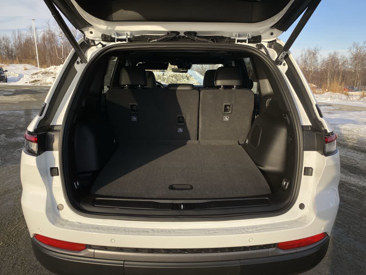 Thumbnail: 2026 Jeep Grand Cherokee - 26