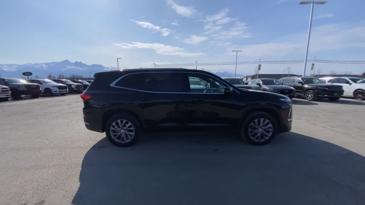 Thumbnail: 2025 Buick Enclave - 15