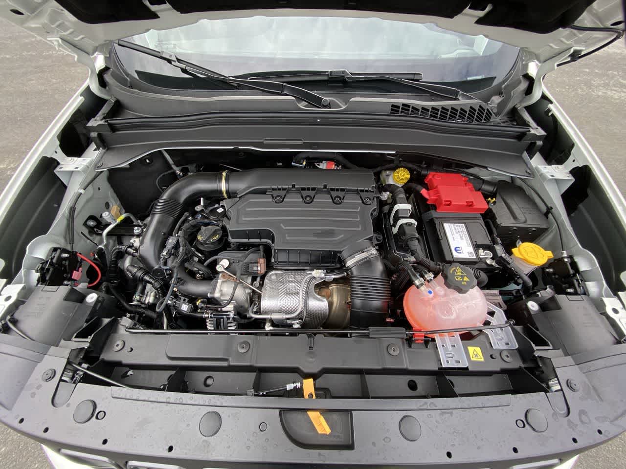 Thumbnail: 2023 Jeep Renegade - 28