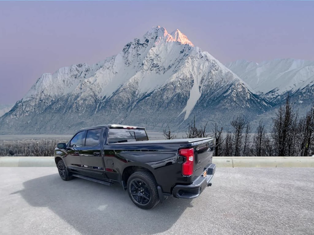 Used 2024 Chevrolet Silverado 1500 High Country Truck Crew Cab