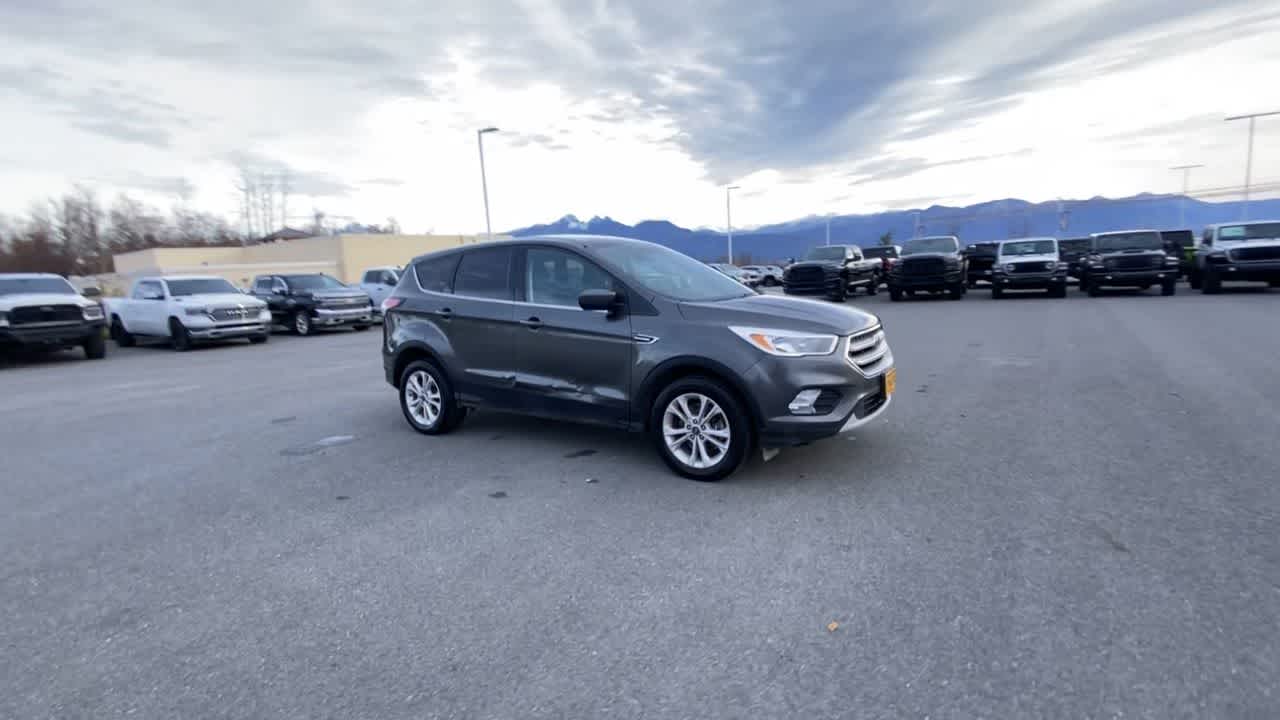 Thumbnail: 2017 Ford Escape - 7