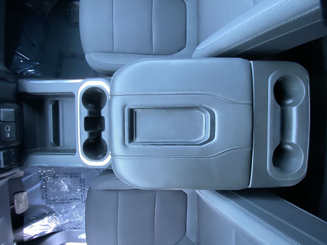 Thumbnail: 2021 Chevrolet Silverado 1500 - 21