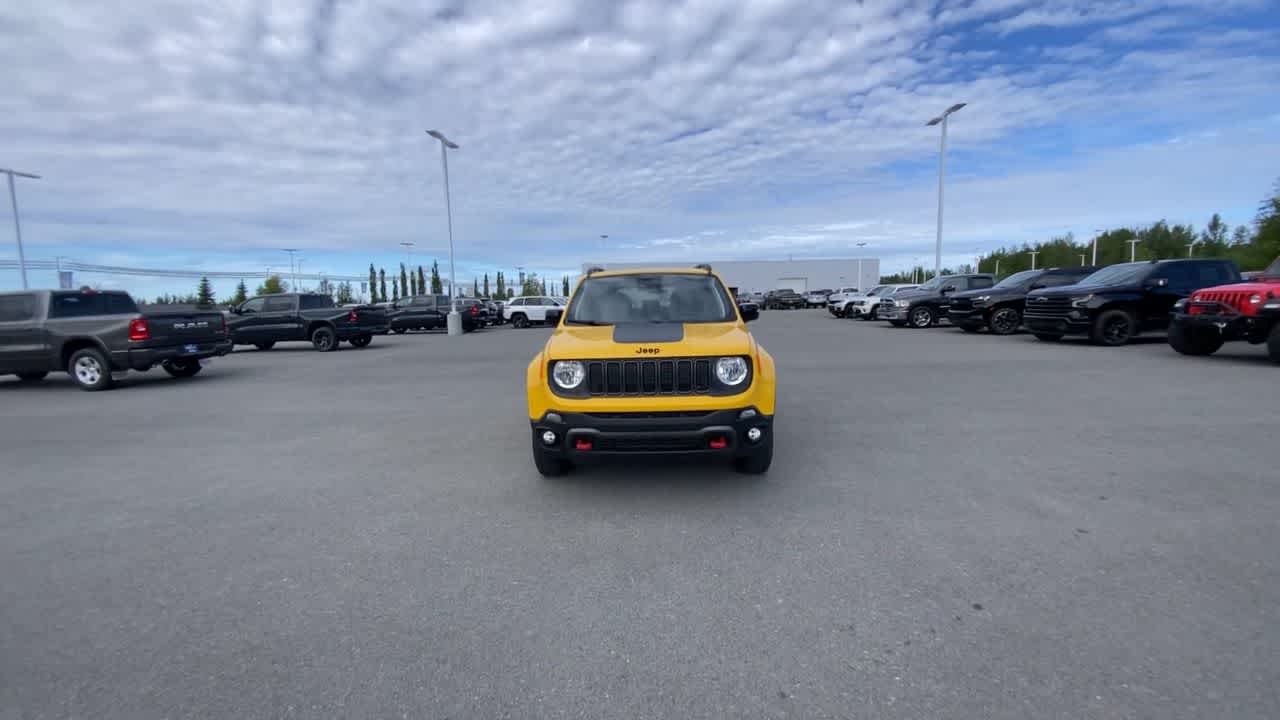 Thumbnail: 2023 Jeep Renegade - 8