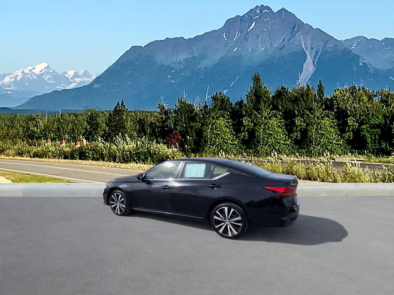 Thumbnail: 2022 Nissan Altima - 3