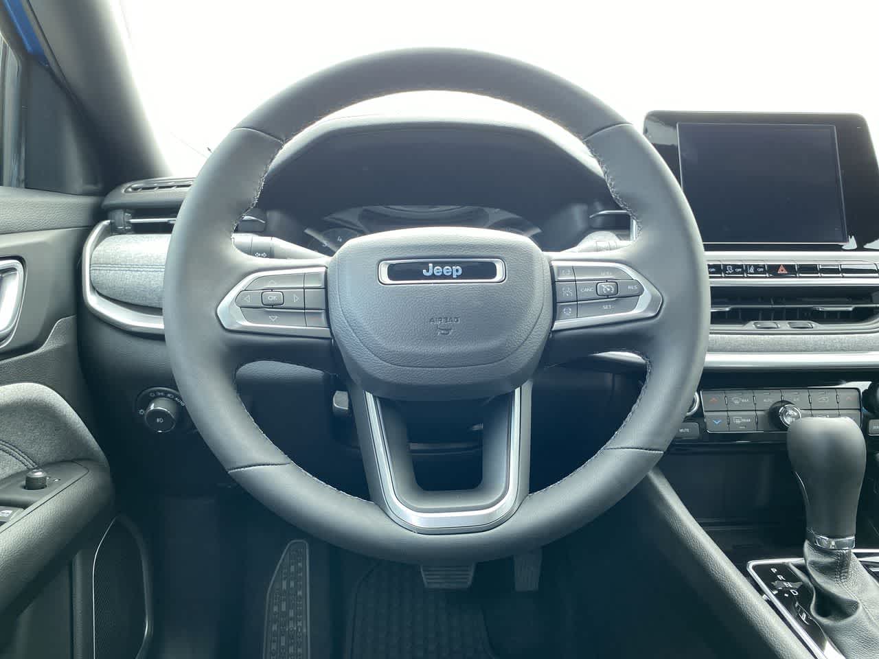 Thumbnail: 2025 Jeep Compass - 14