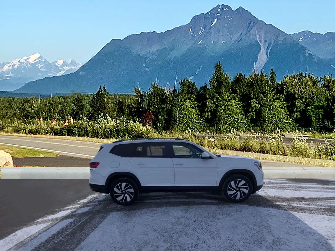 Thumbnail: 2025 Volkswagen Atlas - 8