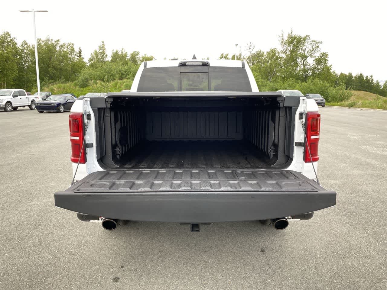Thumbnail: 2025 RAM 1500 - 32
