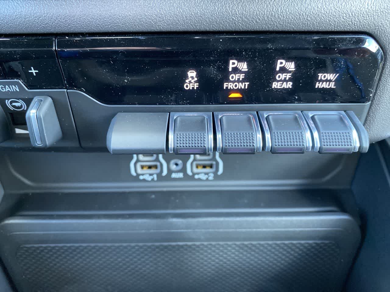 Thumbnail: 2026 RAM 1500 - 22