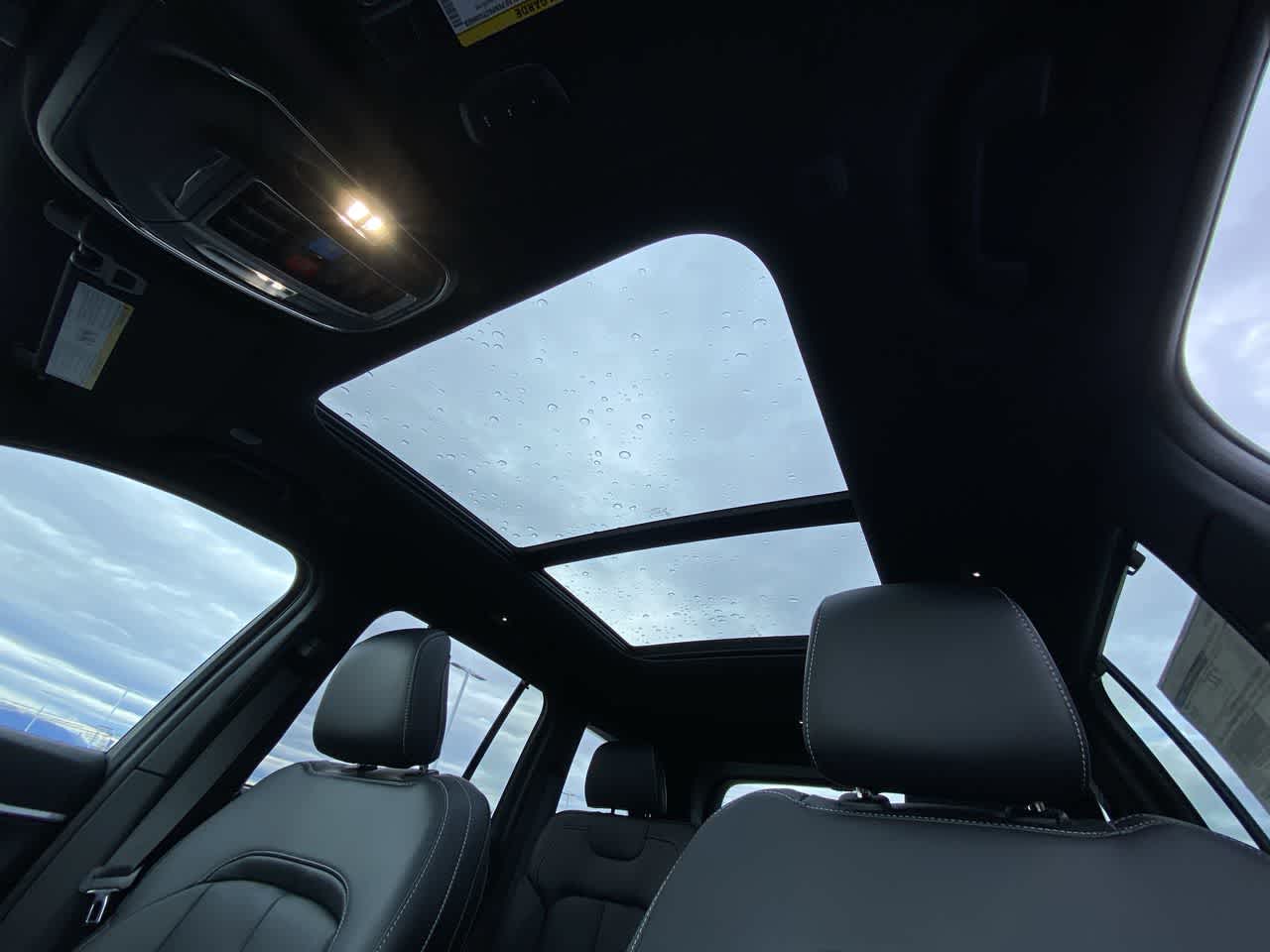 Thumbnail: 2025 Jeep Grand Cherokee - 23