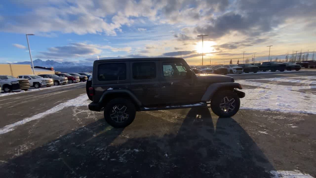 Thumbnail: 2026 Jeep Wrangler - 15