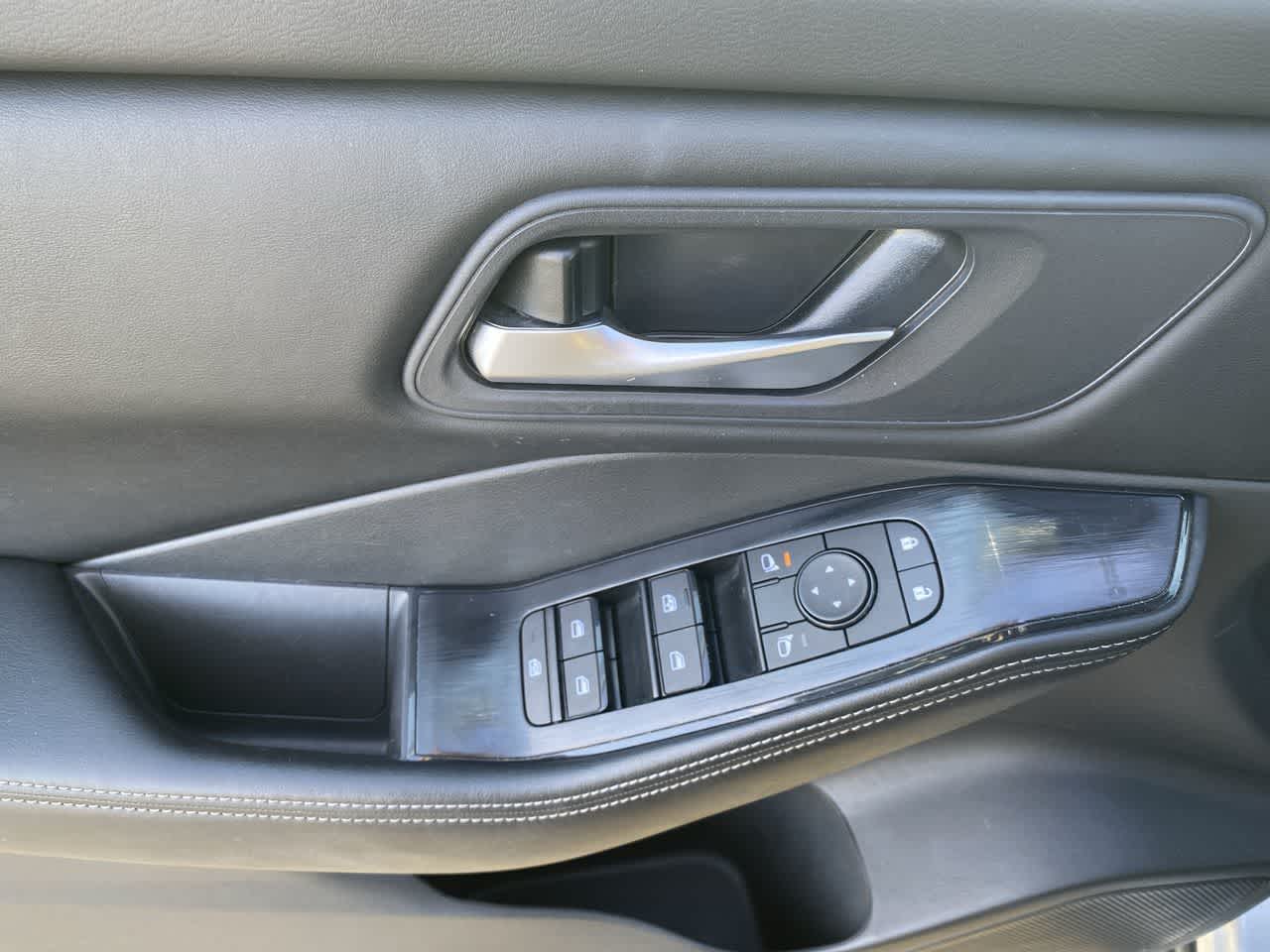 Thumbnail: 2025 Nissan Rogue - 19