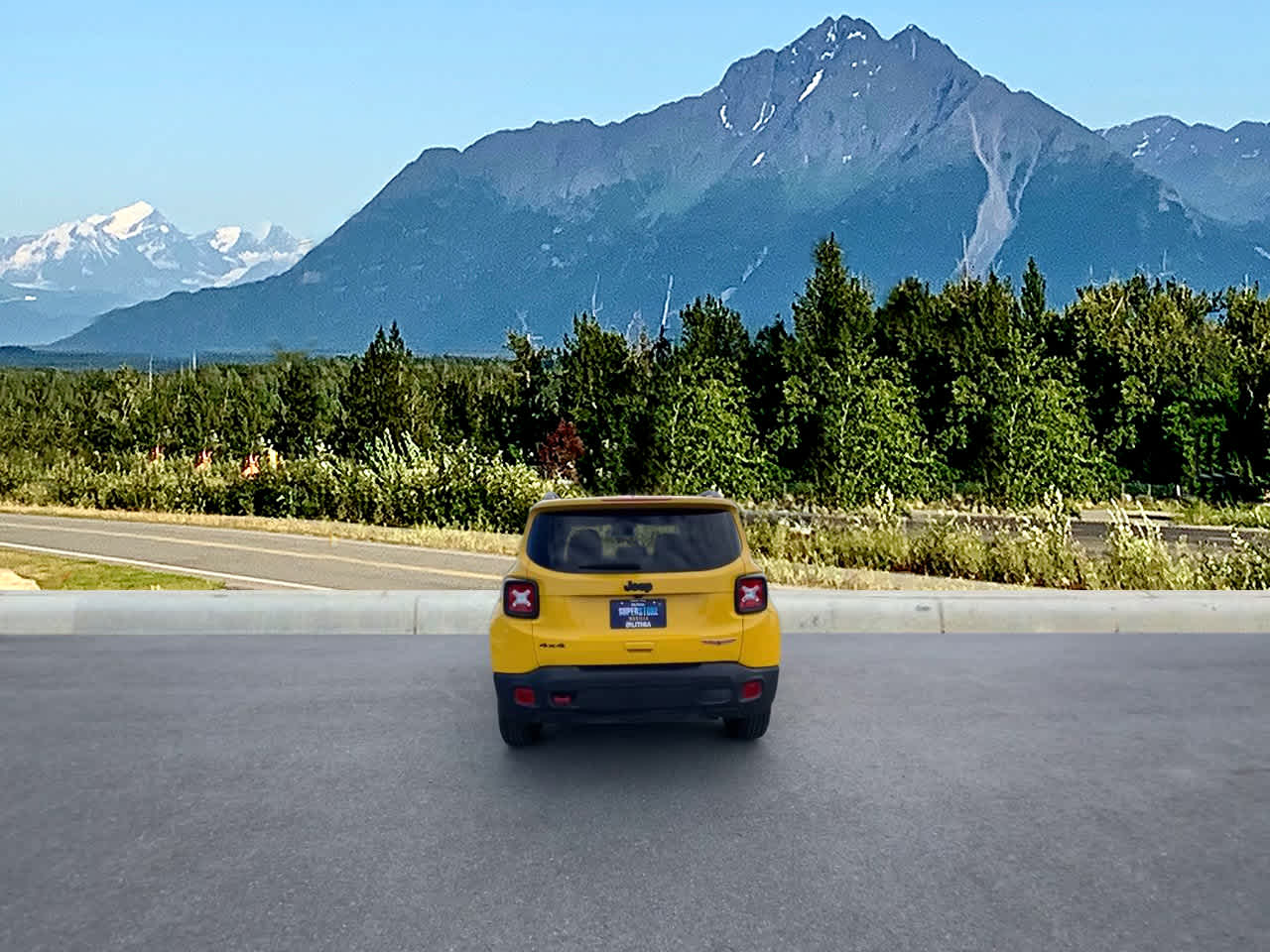 Thumbnail: 2023 Jeep Renegade - 4