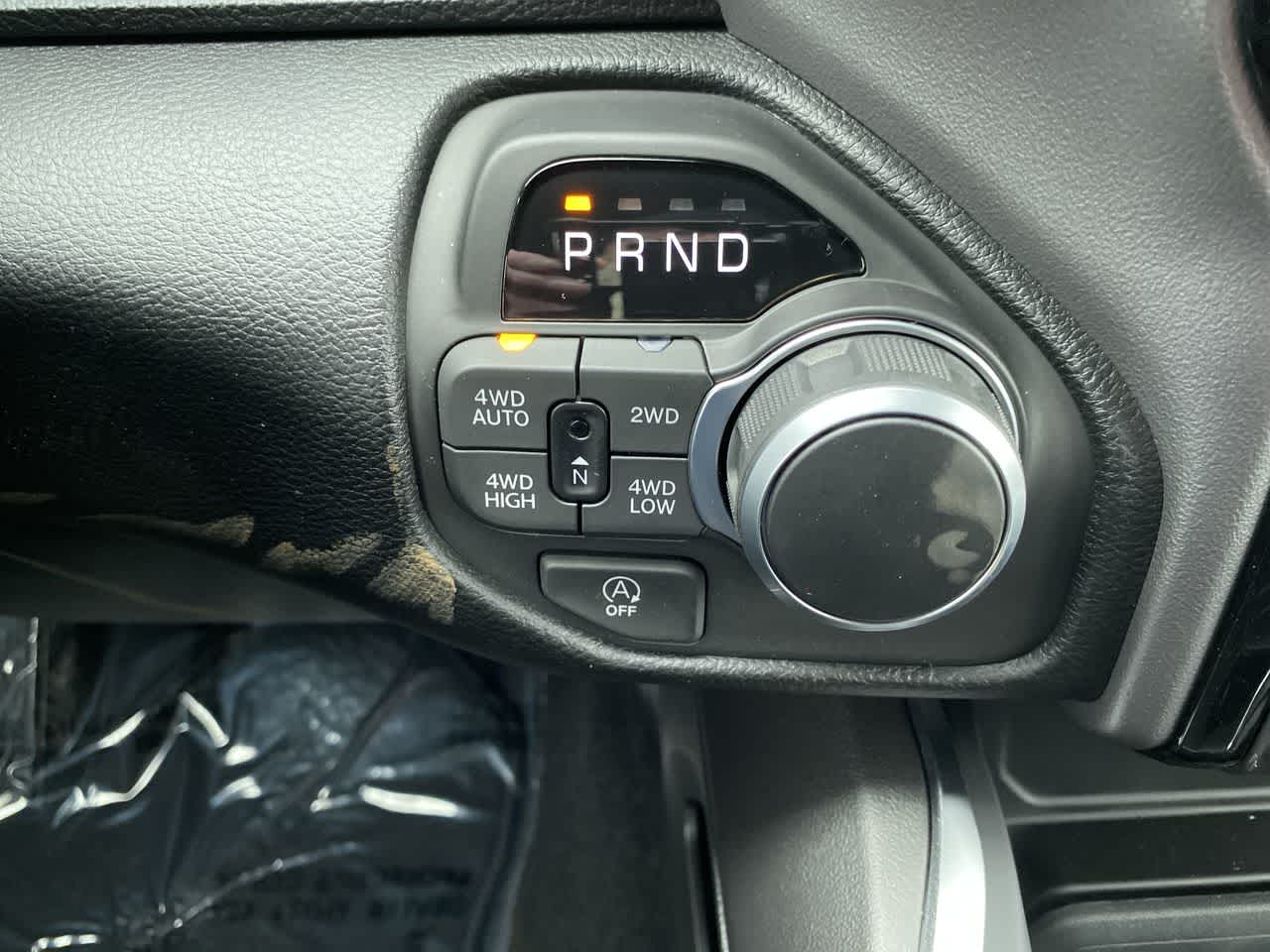 Thumbnail: 2026 RAM 1500 - 26