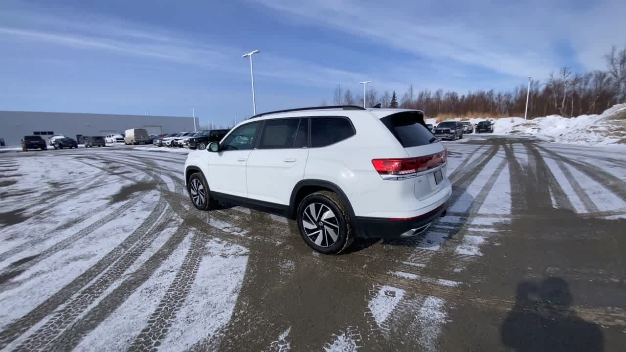 Thumbnail: 2025 Volkswagen Atlas - 9