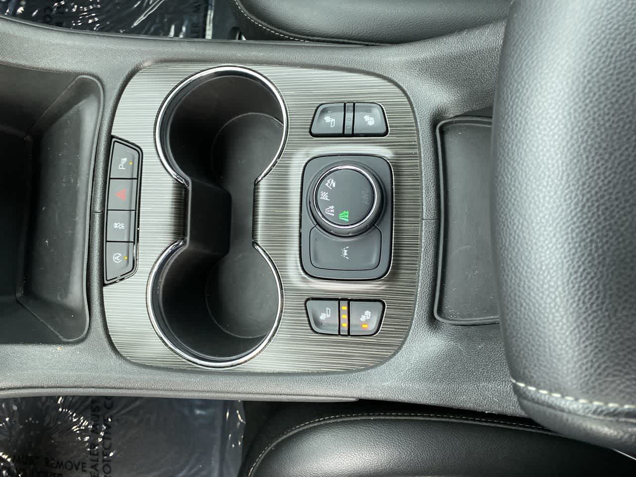 Thumbnail: 2023 GMC Acadia - 27