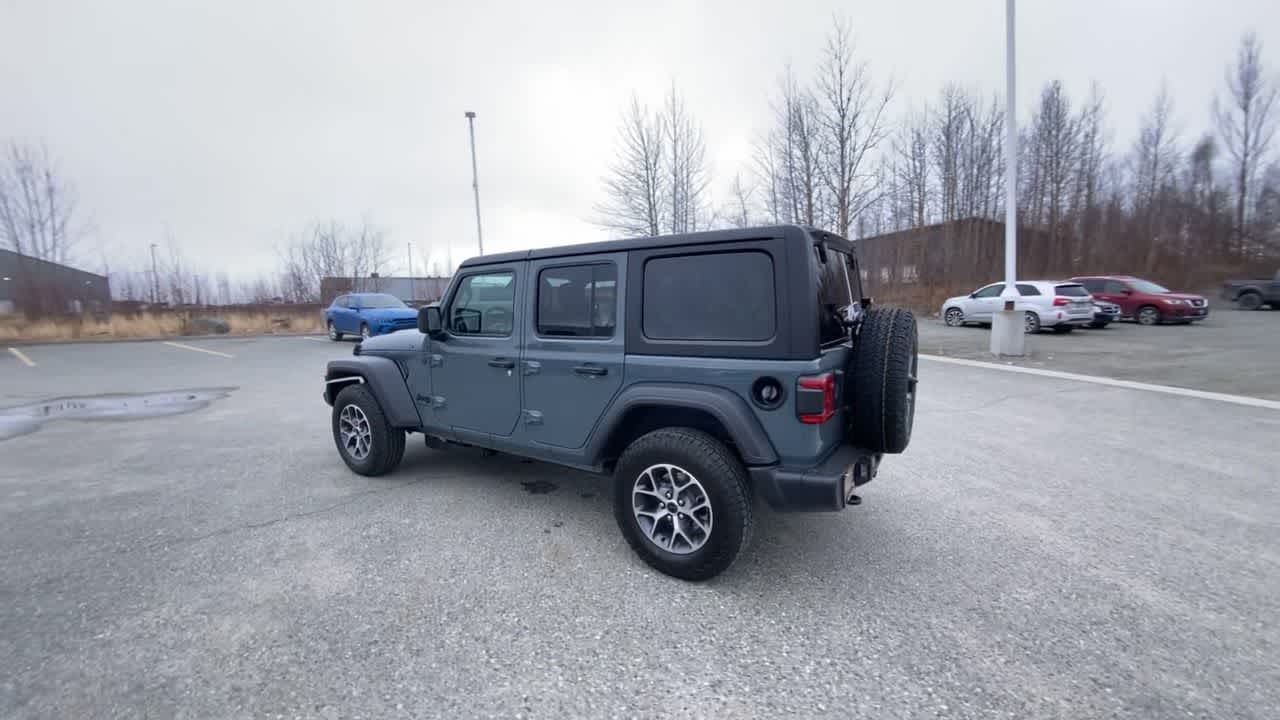 Thumbnail: 2026 Jeep Wrangler - 9