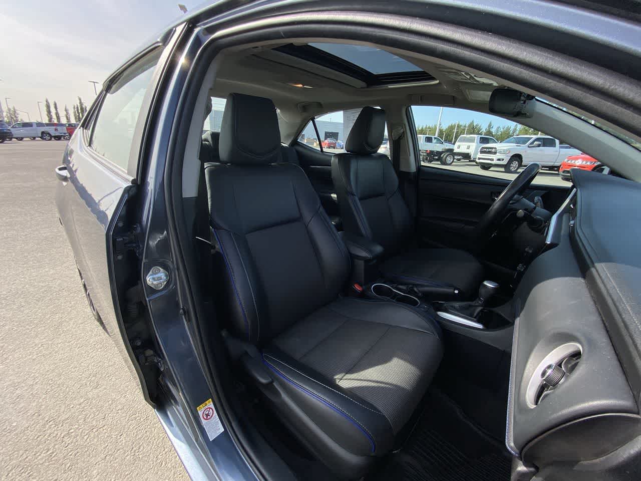 Thumbnail: 2018 Toyota Corolla - 27