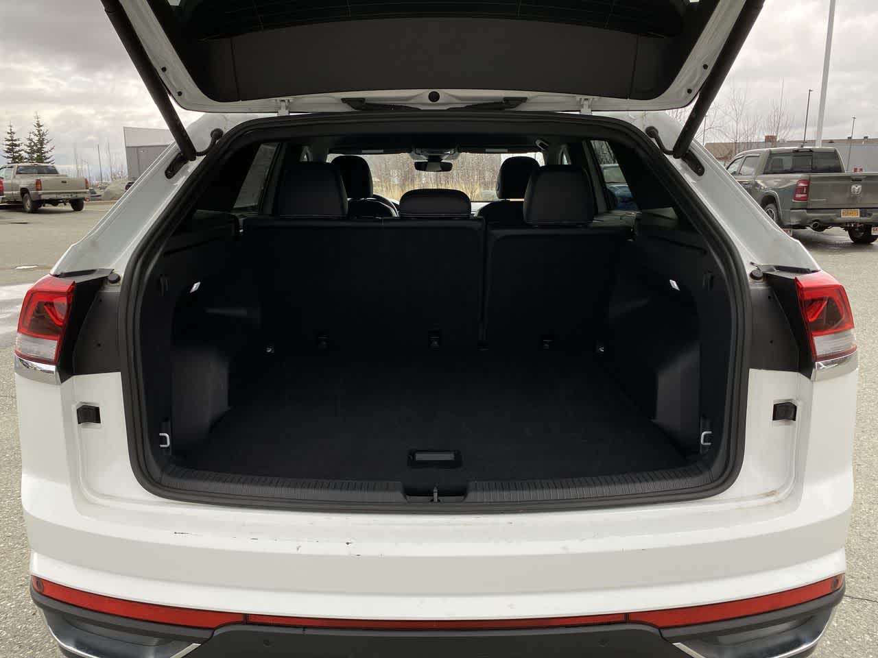 Thumbnail: 2025 Volkswagen Atlas - 30