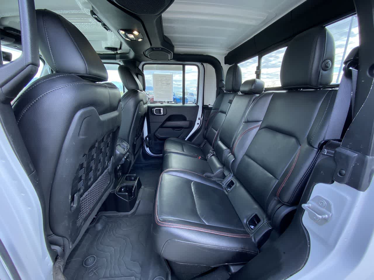 Thumbnail: 2021 Jeep Gladiator - 24