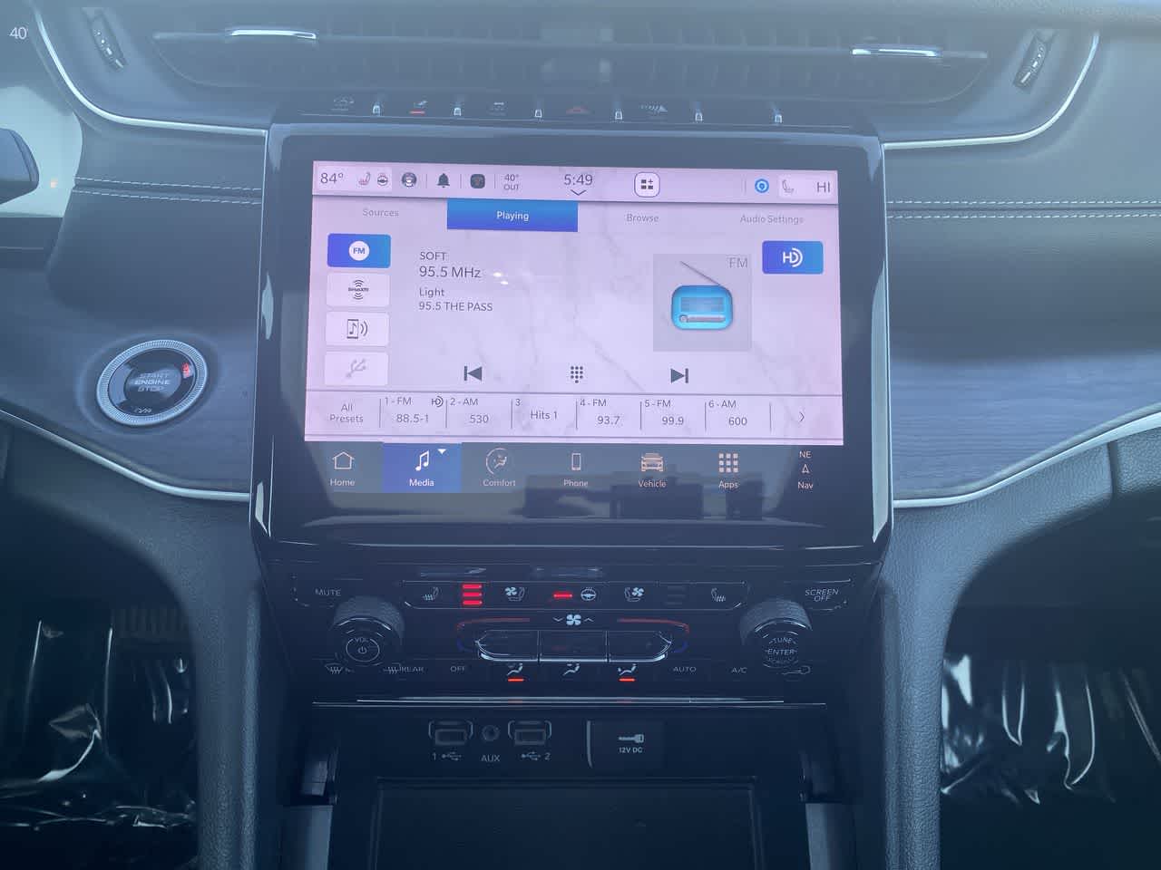 Thumbnail: 2024 Jeep Grand Cherokee L - 16