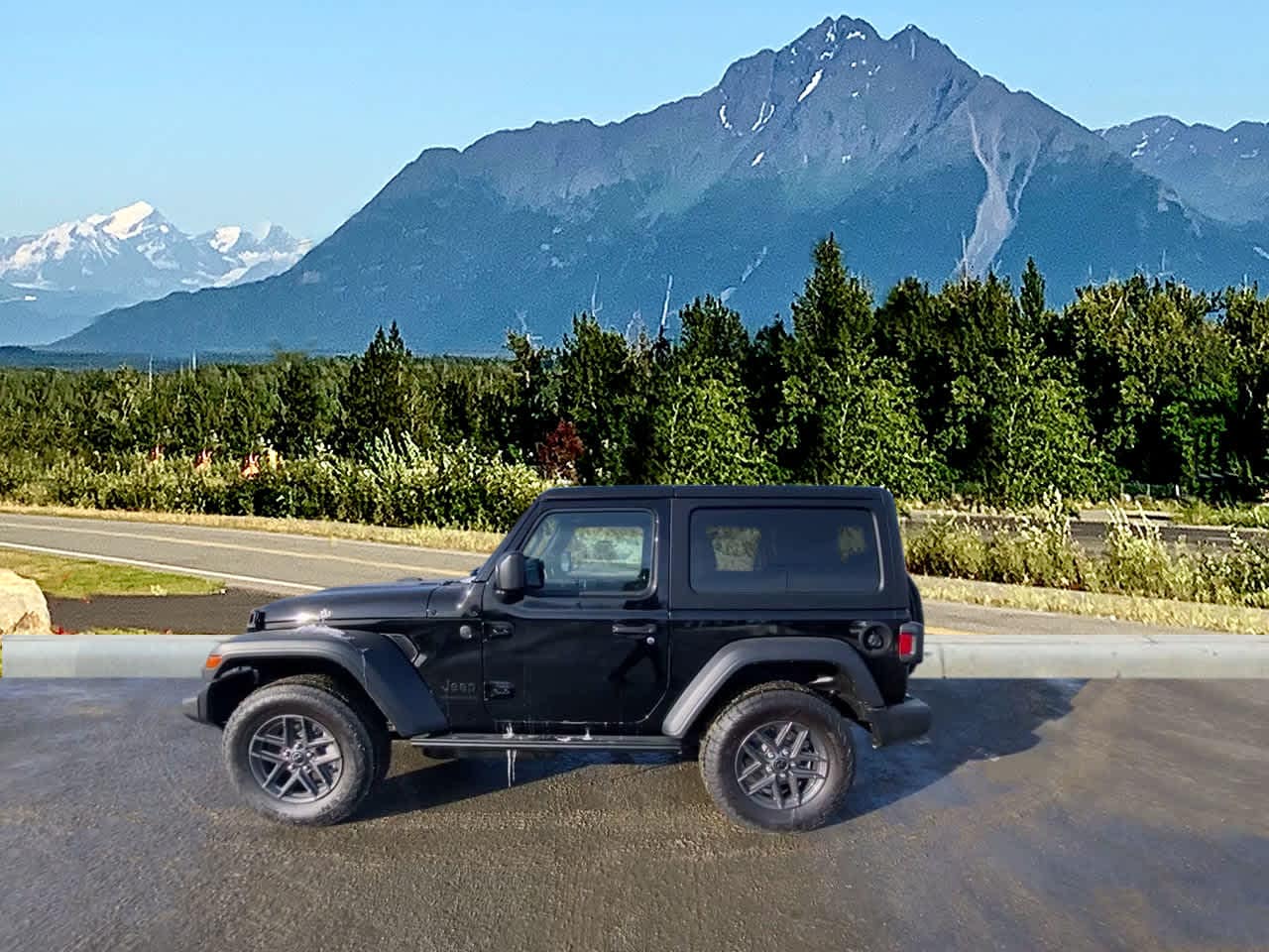 Thumbnail: 2026 Jeep Wrangler - 3