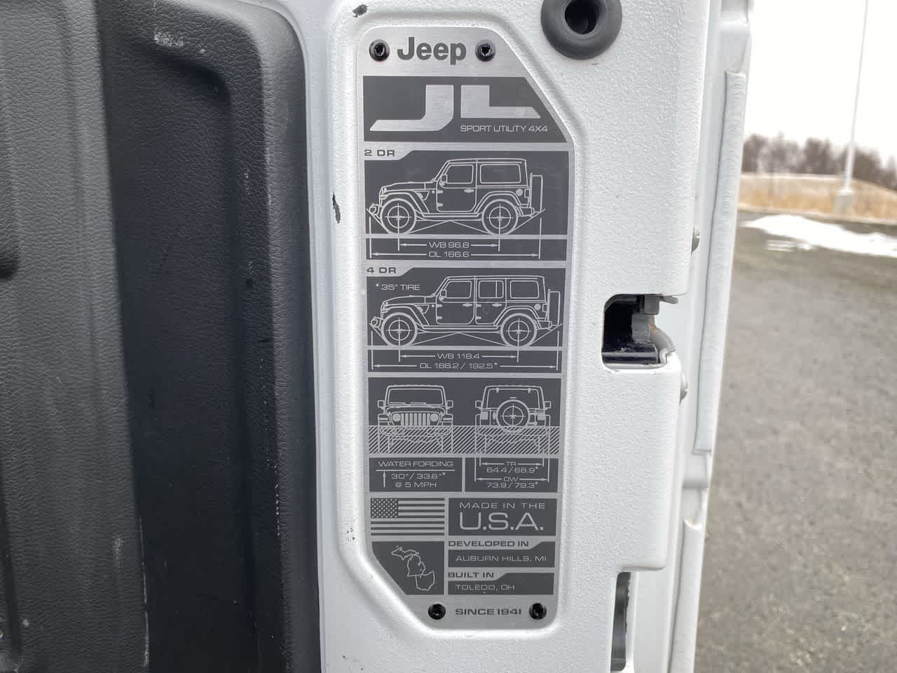 Thumbnail: 2023 Jeep Wrangler - 26