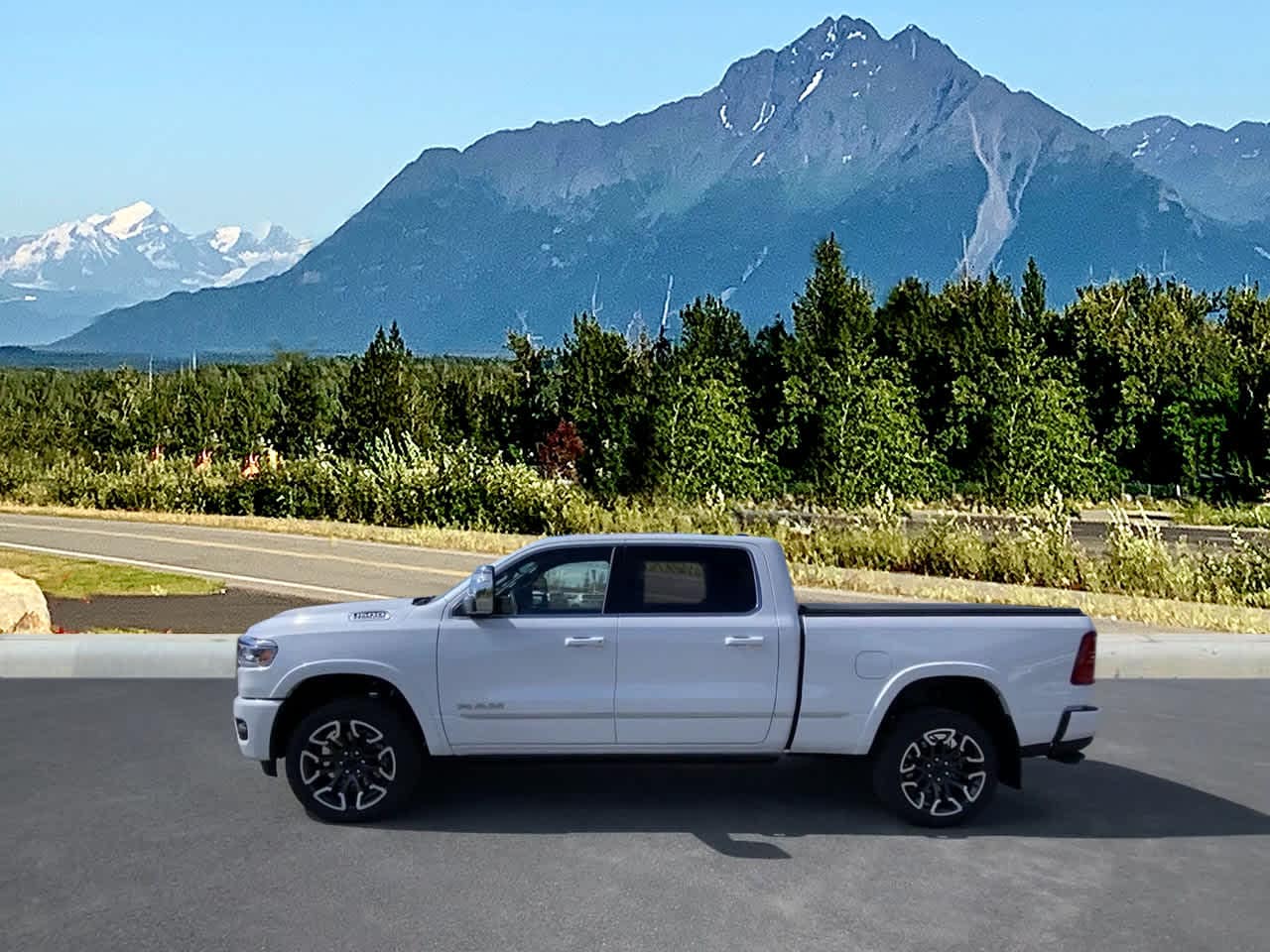 Thumbnail: 2025 RAM 1500 - 3