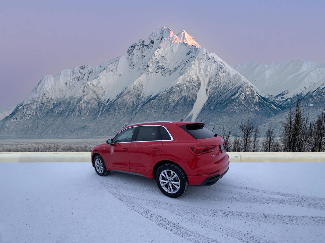 Thumbnail: 2024 Audi Q3 - 3