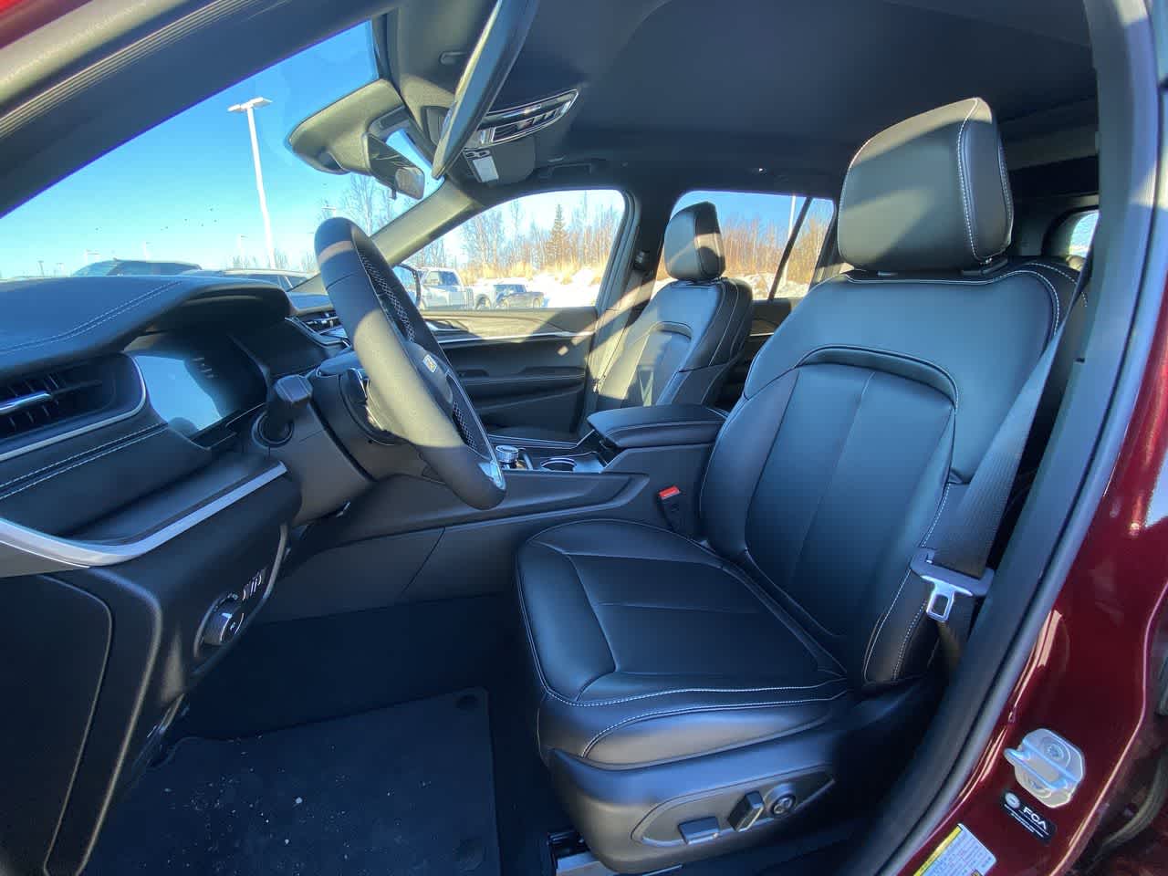 Thumbnail: 2025 Jeep Grand Cherokee - 11