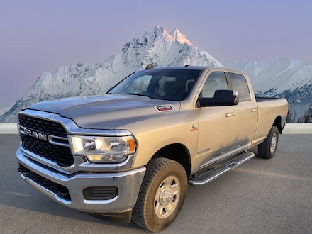 2022 Ram 2500 Big Horn Truck Crew Cab
