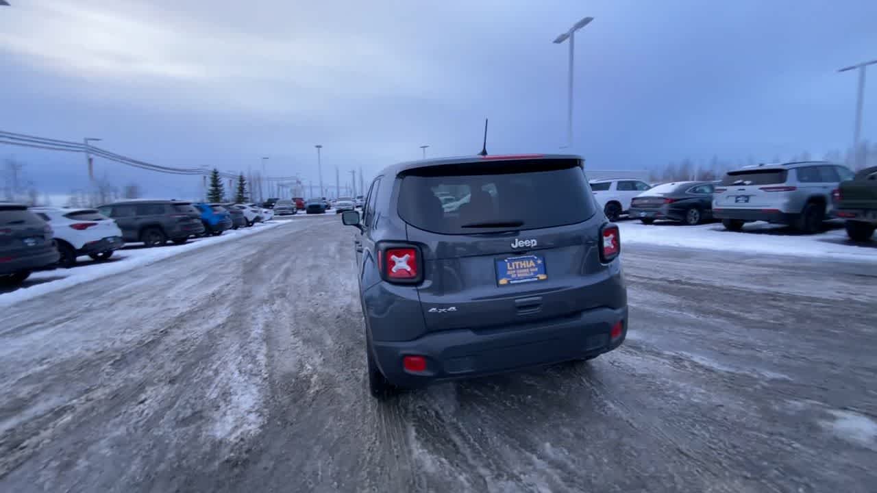 Thumbnail: 2023 Jeep Renegade - 11
