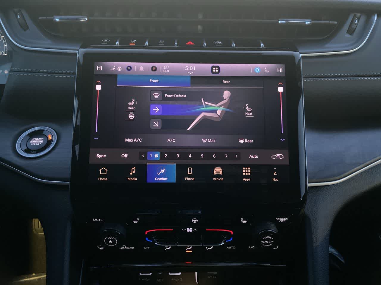 Thumbnail: 2025 Jeep Grand Cherokee - 19