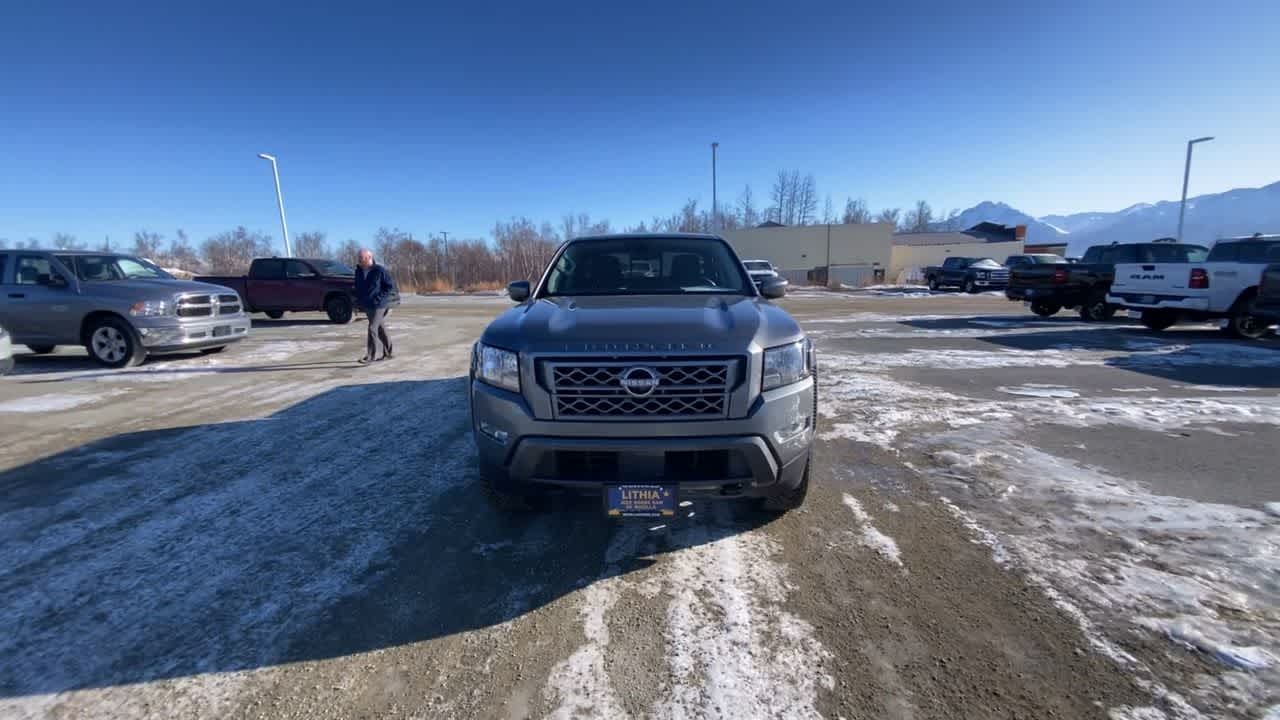 Thumbnail: 2022 Nissan Frontier - 8