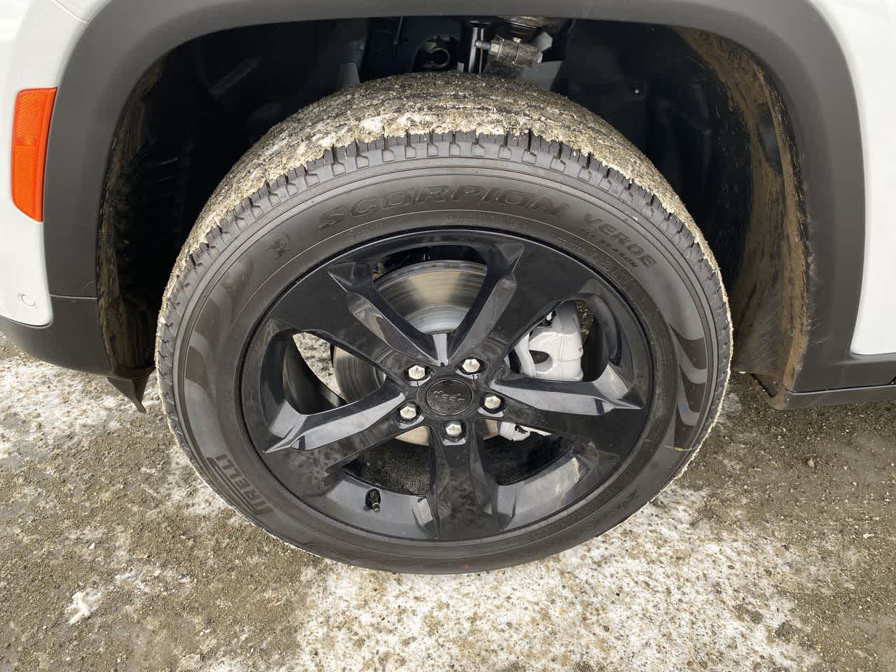 Thumbnail: 2025 Jeep Grand Cherokee - 10