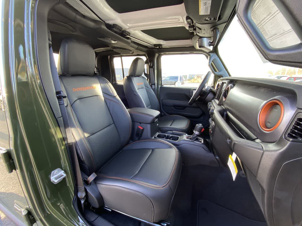 Thumbnail: 2023 Jeep Gladiator - 27